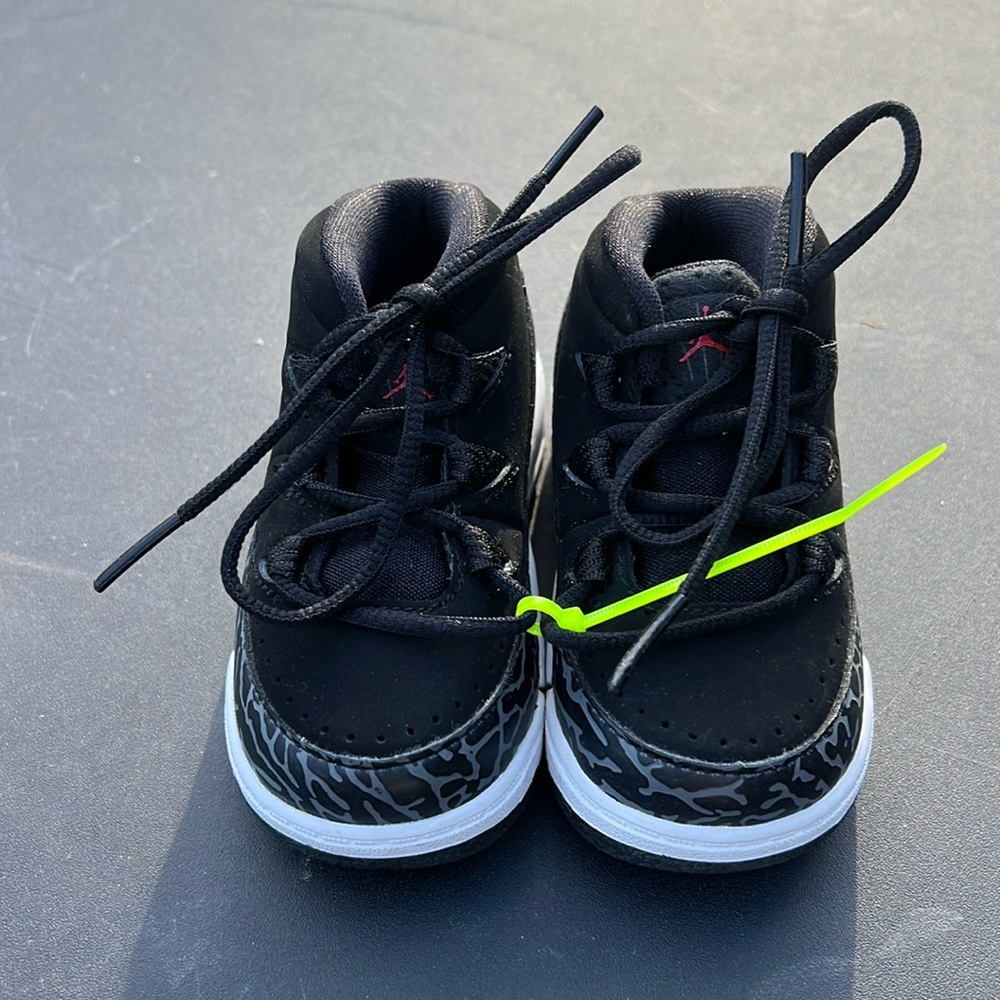 Nike Air Jordan Air Deluxe Black Grey Elephant Retro 807717-061 11